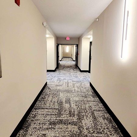 Extended Stay America Suites - Buffalo - Airport Cheektowaga Buitenkant foto
