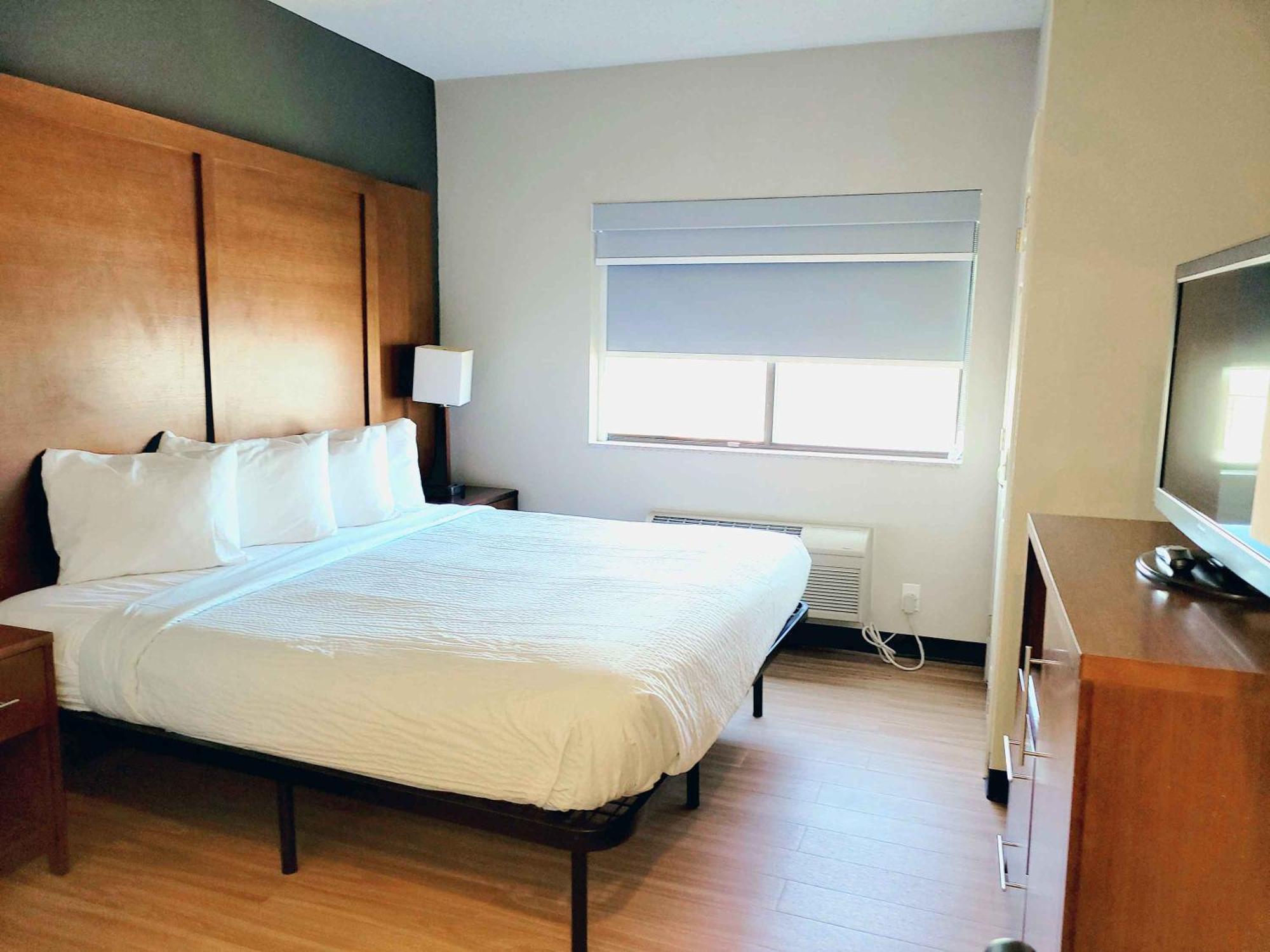 Extended Stay America Suites - Buffalo - Airport Cheektowaga Buitenkant foto