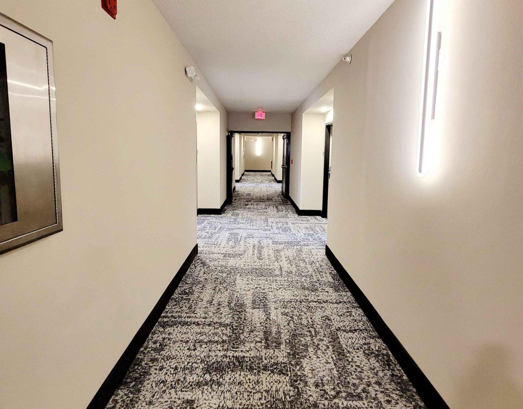 Extended Stay America Suites - Buffalo - Airport Cheektowaga Buitenkant foto