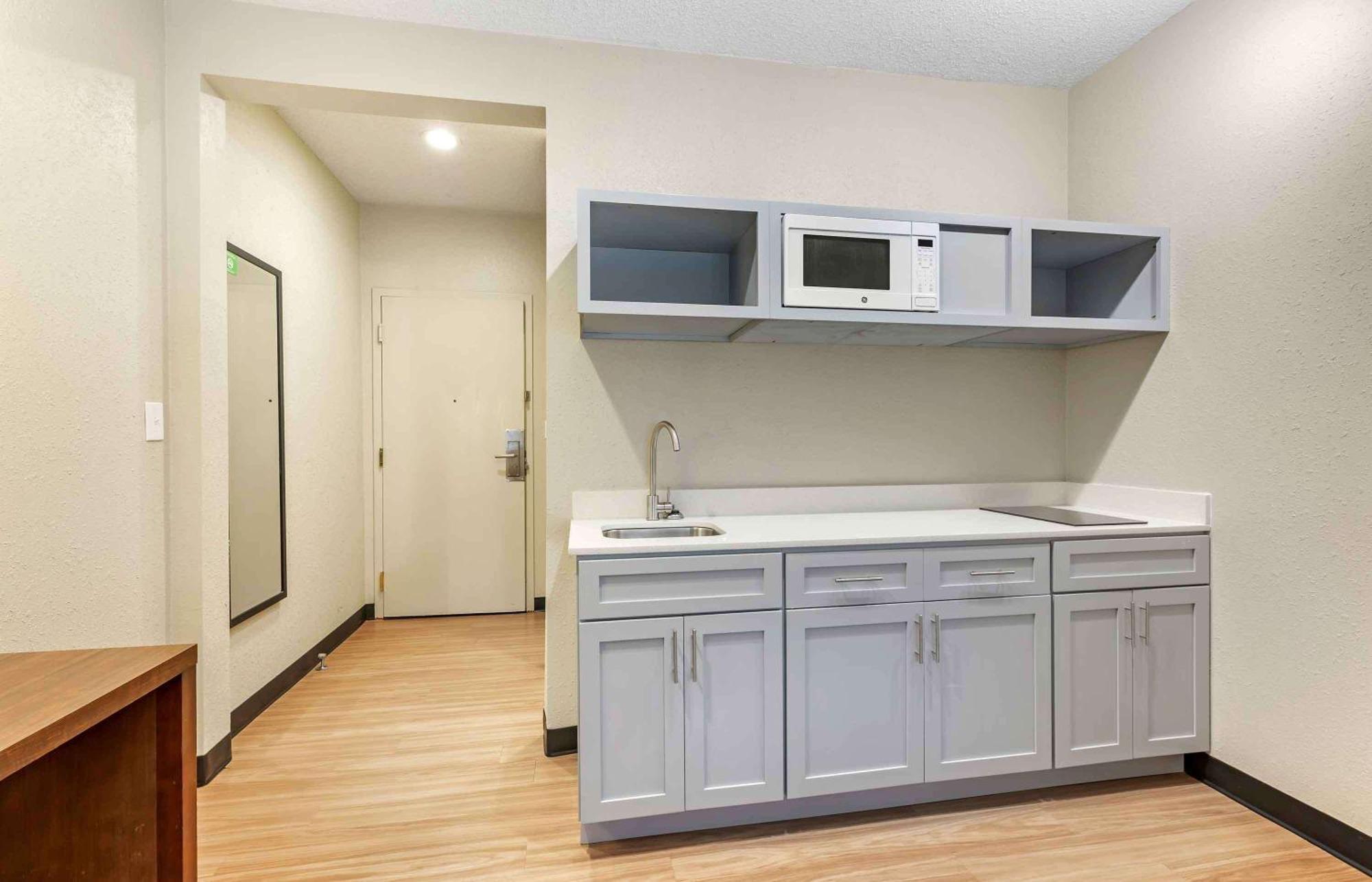 Extended Stay America Suites - Buffalo - Airport Cheektowaga Buitenkant foto