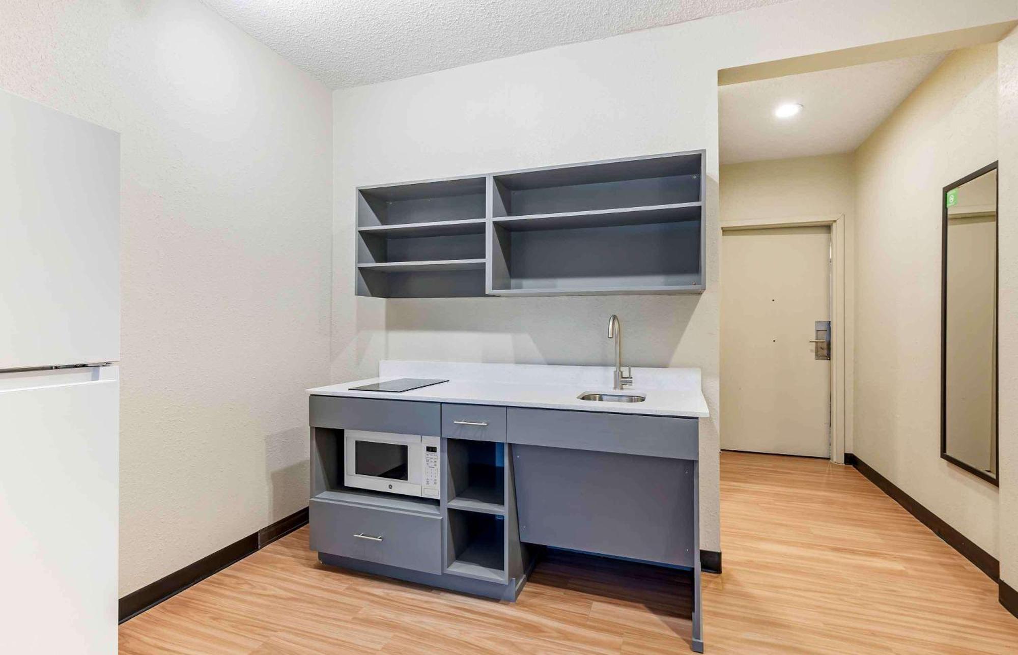 Extended Stay America Suites - Buffalo - Airport Cheektowaga Buitenkant foto