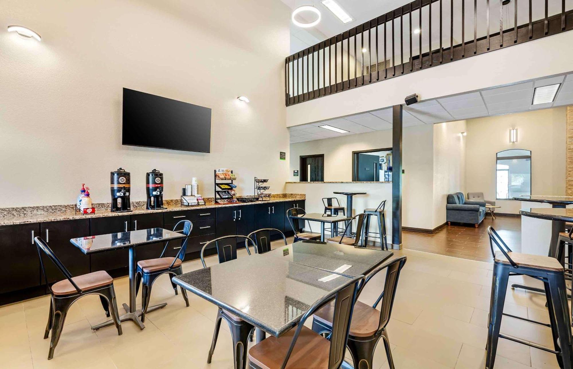 Extended Stay America Suites - Buffalo - Airport Cheektowaga Buitenkant foto